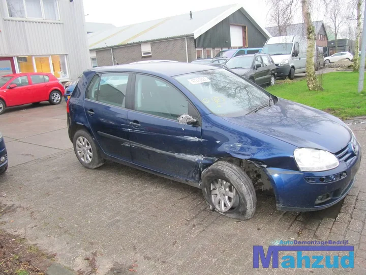 2008-volkswagen-golf-5-19-tdi-demontage-sloop-117 — foto 4