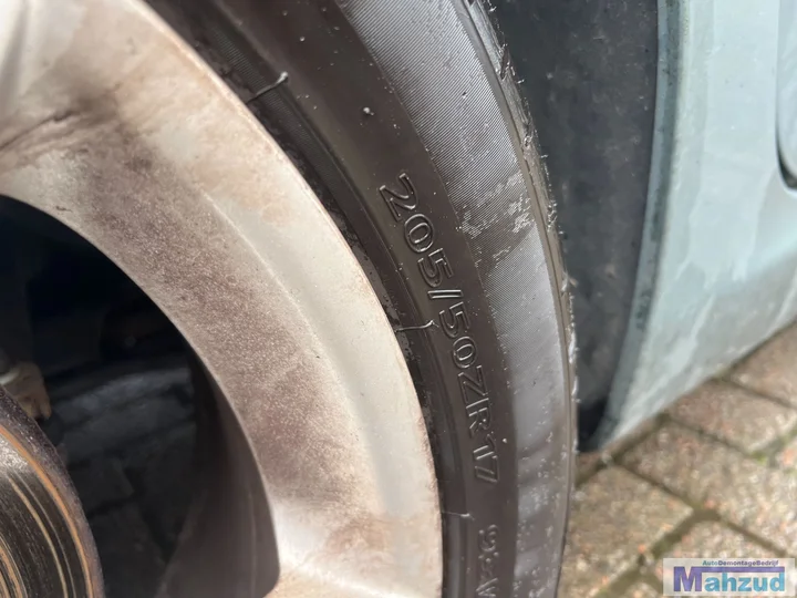 2006-peugeot-307-break-ezsd-groen-demontage-onderdelen — foto 43