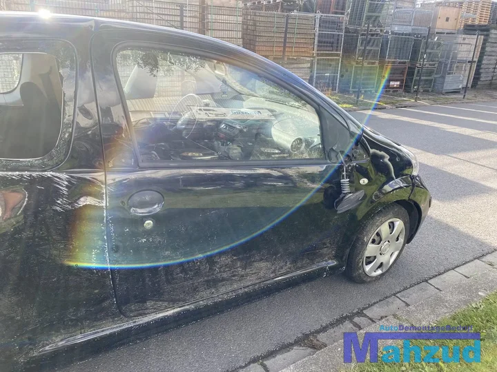 2006-toyota-aygo-10-1krfe-zwart-211-demontage-onderdelen — foto 9