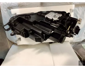 skoda-superb-4-3p-2024-vol-led-koplamp-links-3p941015 — foto 3