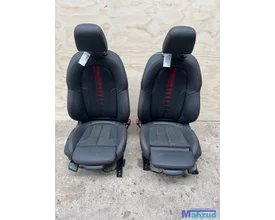 bmw-1-serie-f40-sport-interieur-zwart-leer-2019