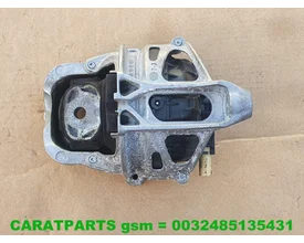 4m0199372d-audi-a4-motorsteun-a5-motorsteun-q5