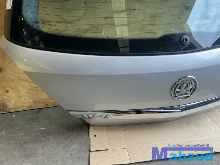 opel-astra-h-hatchback-zilver-z2au-achterklep-20032011 — foto 4