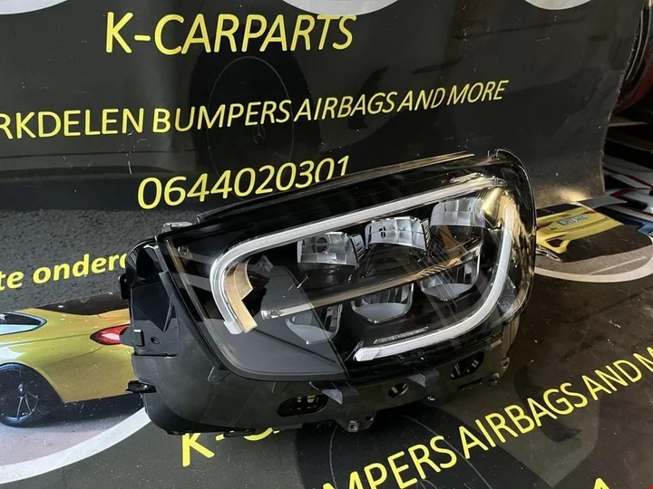koplamp-glc-facelift-w253-vol-led-links — foto 8