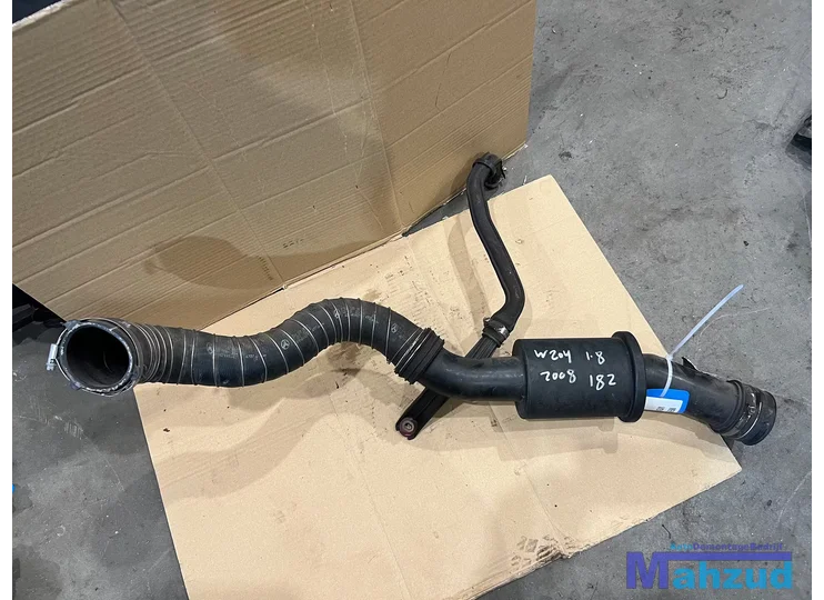 MERCEDES C KLASSE W204 1.8 intercoolerslang a2710902137