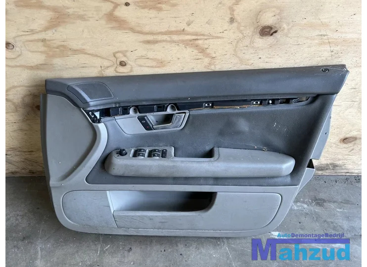 audi-a4-b7-sedan-grijs-leer-interieur-20052008