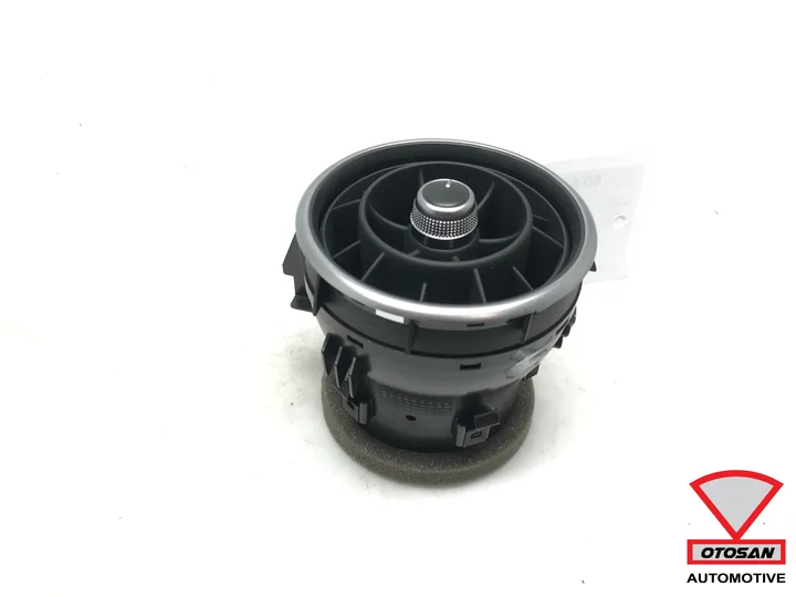 audi-a1-8x-luchtrooster-dashboard-8x1820901 — foto 3