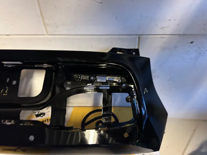 bmw-i3-i01-facelift-achterbumper-pdc-51127462334 — foto 2