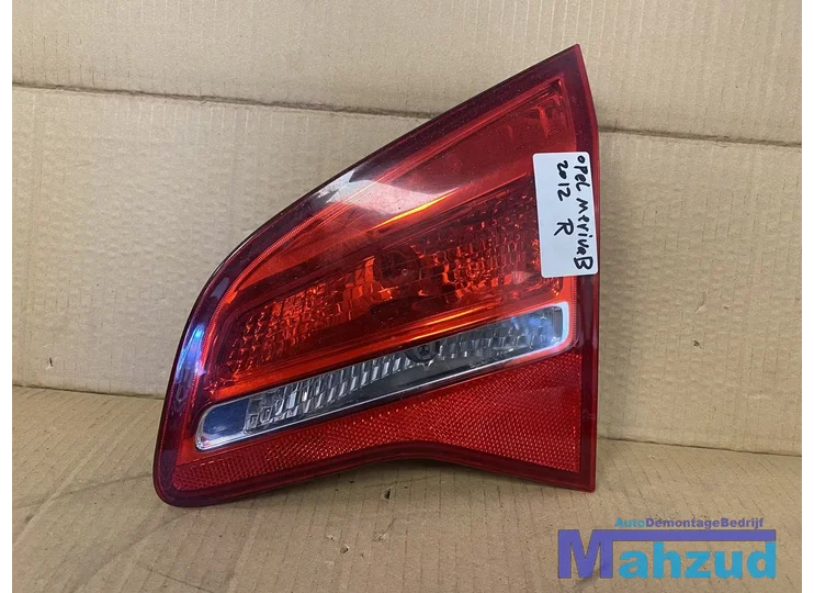 OPEL MERIVA B Rechts binnen achterlicht 21628003