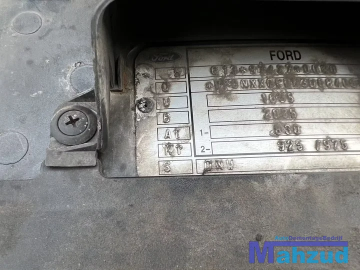 ford-focus-1-turnier-16-16v-demontage-station-onderdelen — foto 21