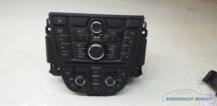 cd300-radio-systeem-opel-insignia-a-13332702-headunit-bedieningspaneel-kachelpaneel-origineel-gebruikt-2008-2017