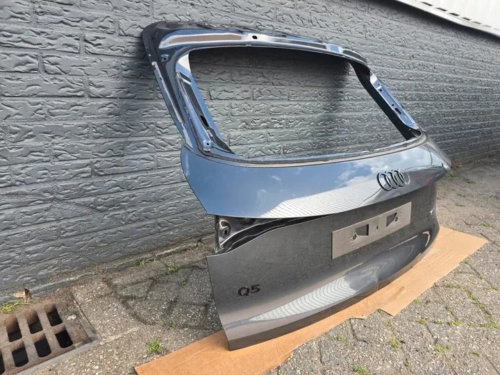 audi-q5-8m-sportback-2025-achterklep-origineel — foto 2