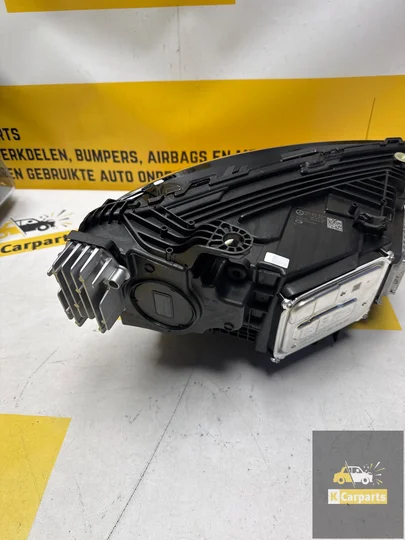 mercedes-x254-glc-klasse-digital-light-koplamp-a2549068301-links — foto 9
