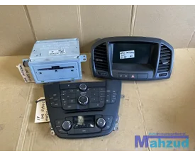 opel-insignia-a-middenconsole-compleet-scherm-radio-cd-speler