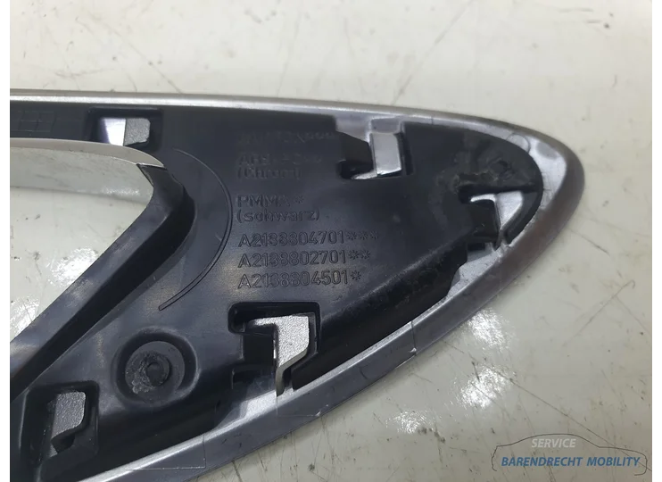 mercedes-w213-e-klasse-sedan-sierstuk-sier-badge-spatbord-zijscherm-chroom-chrome-compleet-a2138804601-links-rechts-origineel-nette-staat-gebruikt-ornamental-trim-2016-2017-2018-2019-2020-2021-barendrecht-mobility-service