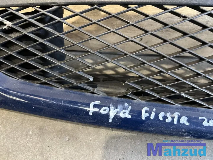 ford-fiesta-4-grille-gril-19992001 — foto 6