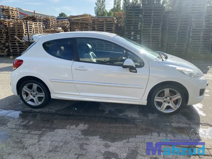 2010-peugeot-207-sport-16-16v-ep6-wit-ewp-onderdelen-17-inch — foto 9