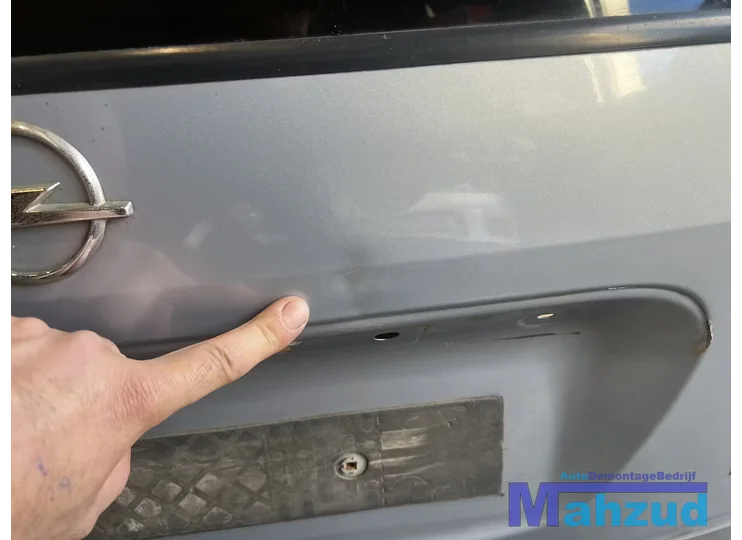 opel-zafira-a-grijs-z151-achterklep-19982005