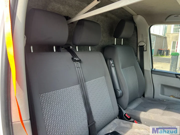 vw-transporter-t5-20-tdi-dsg-caac-nyb-demontage-onderdelen — foto 10