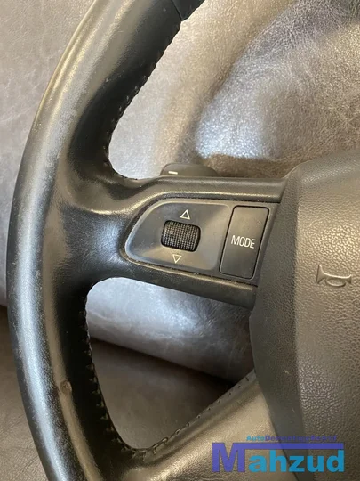 audi-a3-8p-stuur-stuurwiel-met-airbag-flippers — foto 8