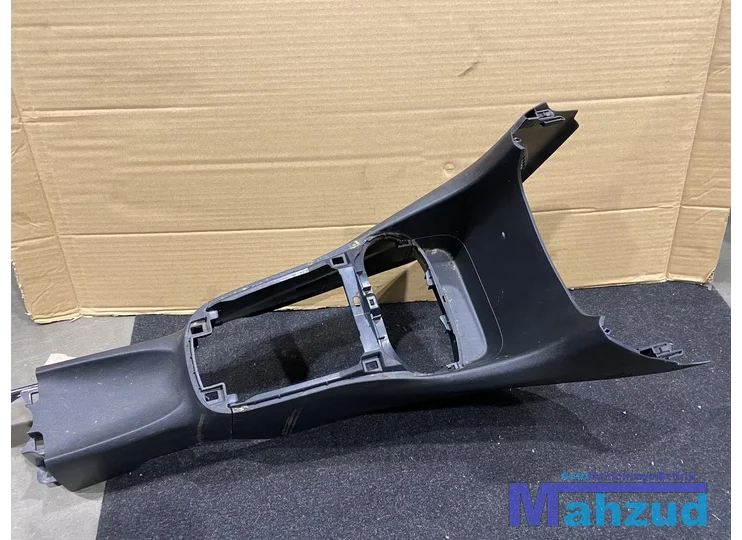 peugeot-108-middenconsole-zwart-2014