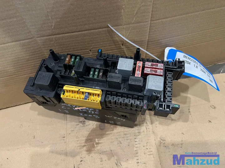 mercedes-c-klasse-w204-18-sam-module-achter-2045457001 — foto 2