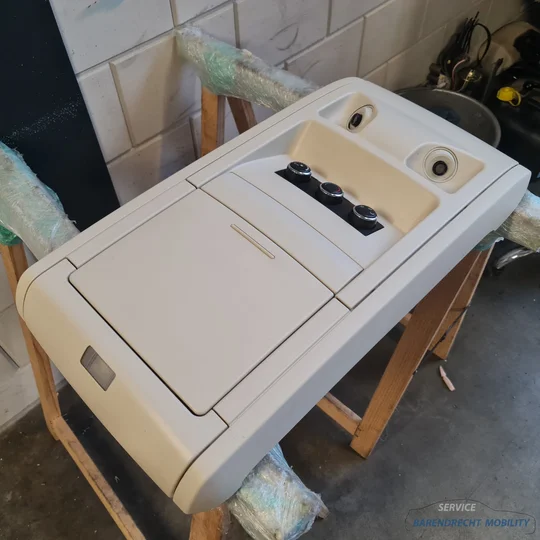 plafond-console-chrysler-grand-voyager-binnenverlichting-5kr87dw1ab-opbergvak-climate-controll-achter-origineel-gebruikt-2008-2014 — foto 6