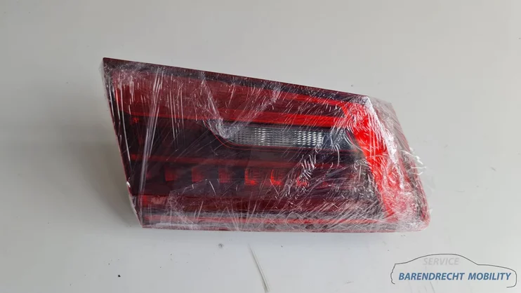 achterlicht-bmw-g30-f90-5-serie-sedan-630341l2-links-binnen-bestuurderskant-origineel-nette-staat-gebruikt-2017-2023 — foto 23