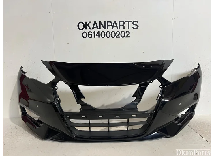 Nissan Micra V voorbumper 620225FA0H