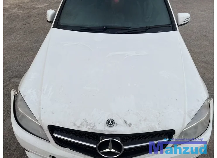 MERCEDES C KLASSE W204 WIT 650 motorkap 2007-2011