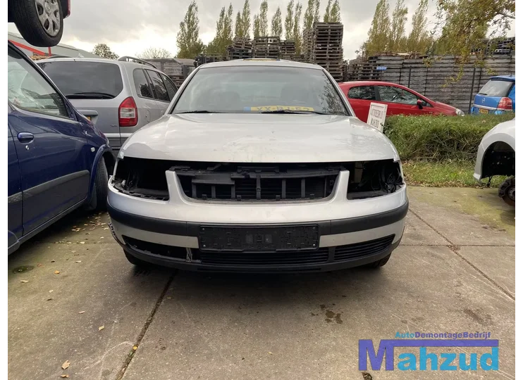 1999 Volkswagen Passat 3B2 1.8 TURBO Demontage Sloop