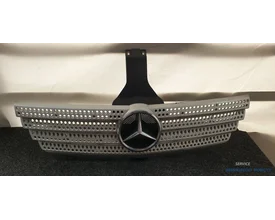 geperforeerde-grille-w169-a-klasse-sport-1698801183-origineel-gebruikt-2005-2012 — foto 2