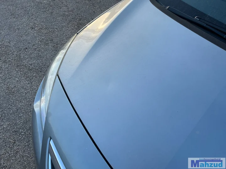 opel-astra-j-grijs-z179-motorkap-20092015 — foto 2