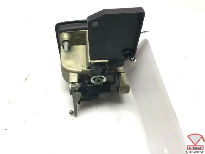 seat-ibiza-05-08-slotmechaniek-achterklep-opener-6l6827573b- — foto 2