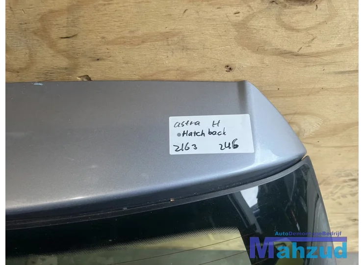opel-astra-h-hatchback-grijs-z163-achterklep-20042011