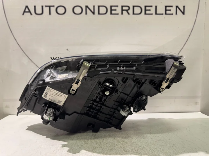 bmw-g30-g31-5-serie-led-koplamp-rechts-8499112 — foto 8