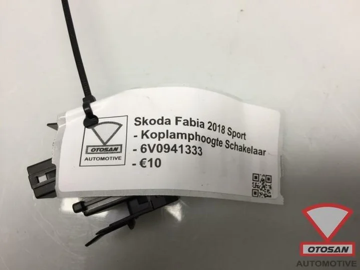 Skoda Fabia 2018 Sport Koplamphoogte Schakelaar 6V0941333 — foto 2