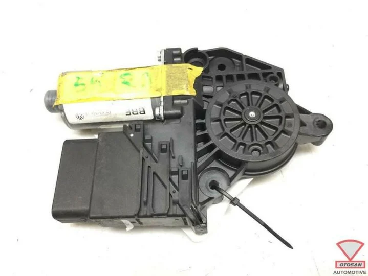 vw-audi-seat-skoda-vag-raammotor-rechts-achter-5k0959794