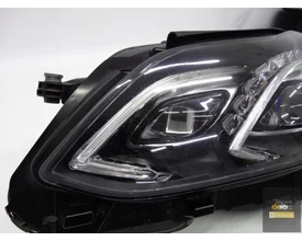 mercedes-eklasse-w212-koplamp-links-ils-led-a2128205539 — foto 6