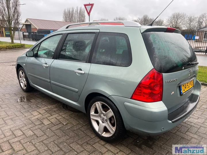 2006-peugeot-307-break-ezsd-groen-demontage-onderdelen — foto 4