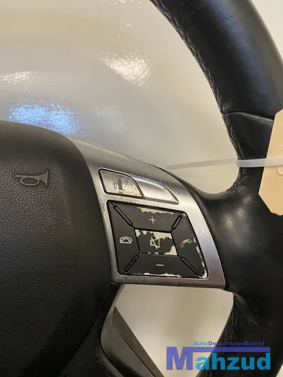 mercedes-w204-stuurwiel-stuur-met-airbag — foto 5