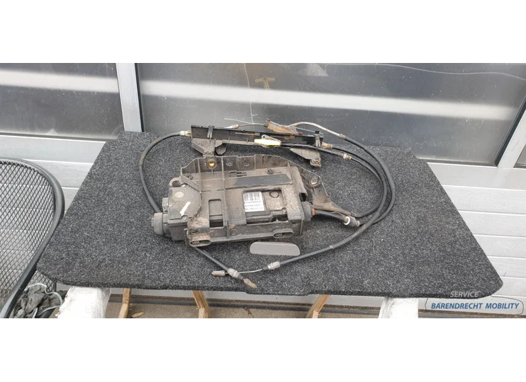 Mécanisme de frein à main, frein de stationnement électrique d'origine Renault Scenic II, utilisé entre 2003 et 2008