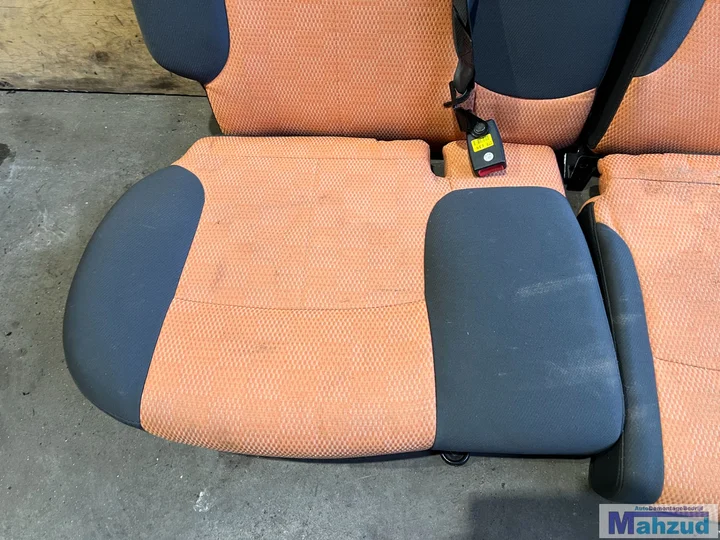 kia-picanto-1-zwart-oranje-interieur-stoel-bank-20042010 — foto 12