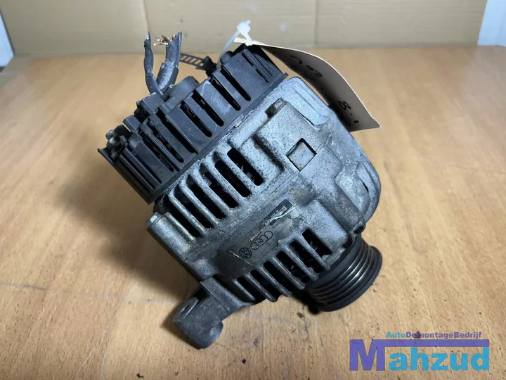 audi-a4-avant-b5-18-20v-dynamo-19942002 — foto 3