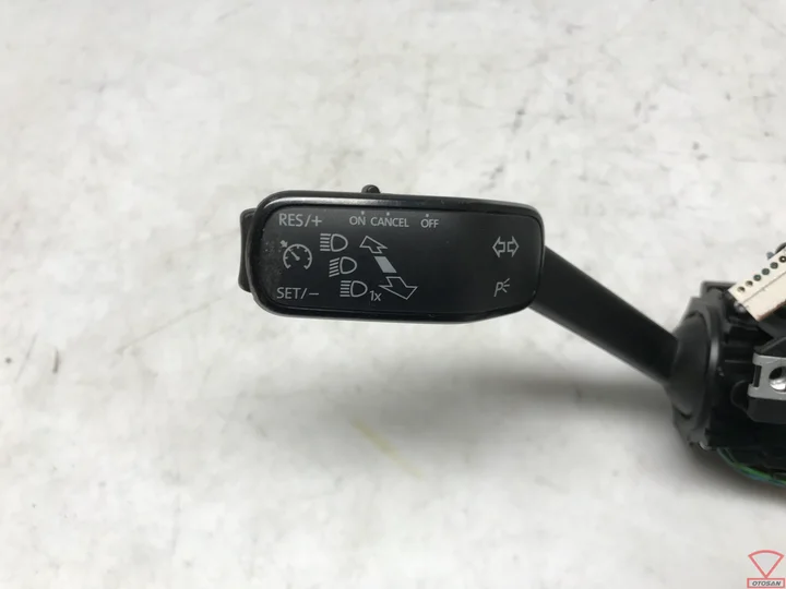 seat-leon-5f-vag-cruise-controle-combischakelaar-5q0953507gd — foto 2