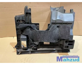 mercedes-bklasse-w245-dashboard-deel-onder-20052011 — foto 2