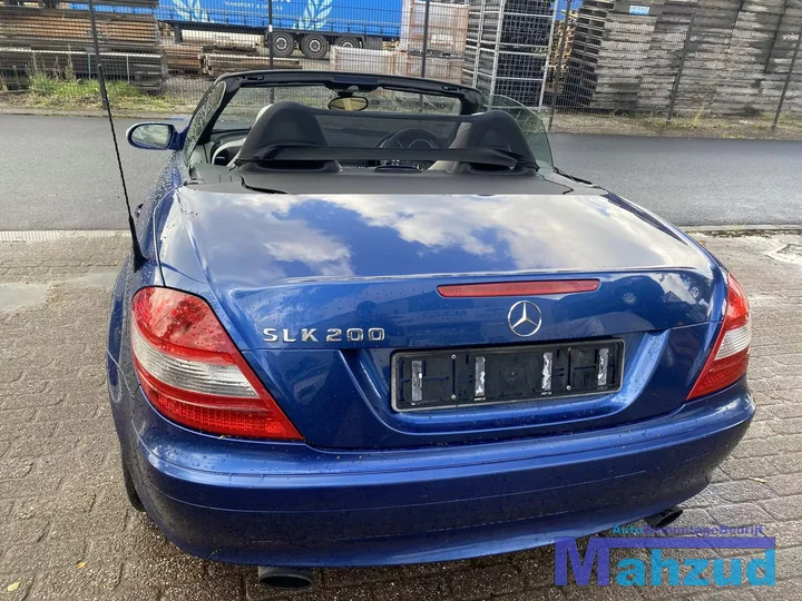 2005-mercedes-slk-r171-18-blauw-c345-271944-demontage-onderdelen — foto 23
