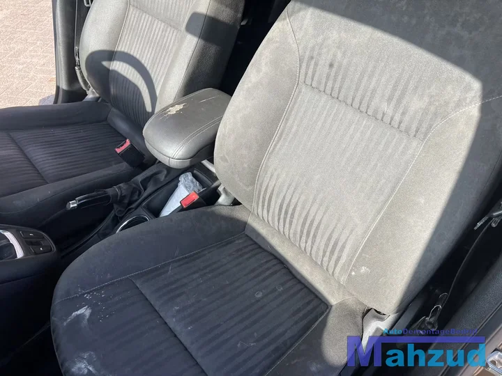 opel-zafira-c-tourer-14-turbo-a14net-b14net-41e-onderdelen — foto 22