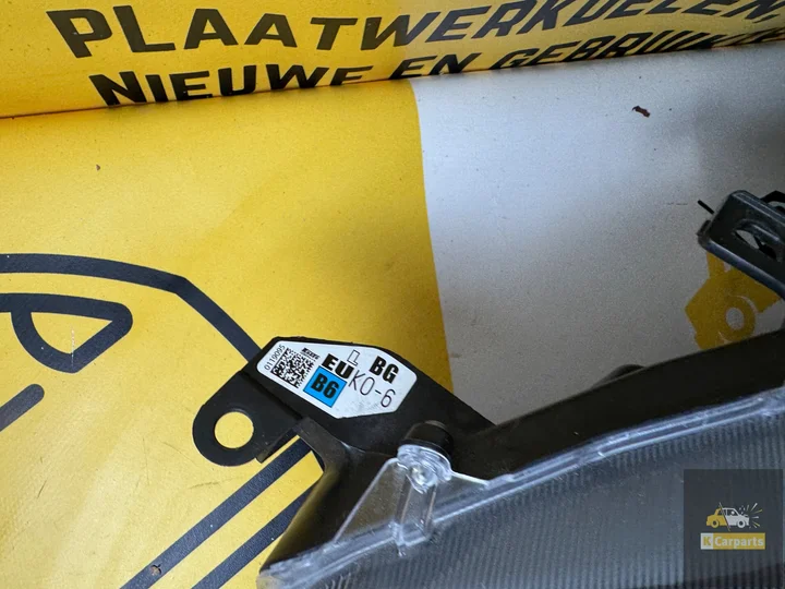 toyota-yaris-koplamp-links-euk06-koplamp-halogeen-h7 — foto 8