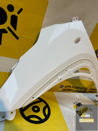 toyota-aygo-x-spatbord-links-voor-2022heden-origineel — foto 3